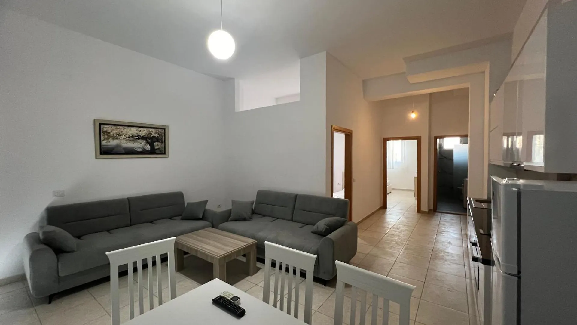 My Big Family - 2 Bedroom Apartment - Accomodation For 6- 8 Guests Bashkia e Orikumit