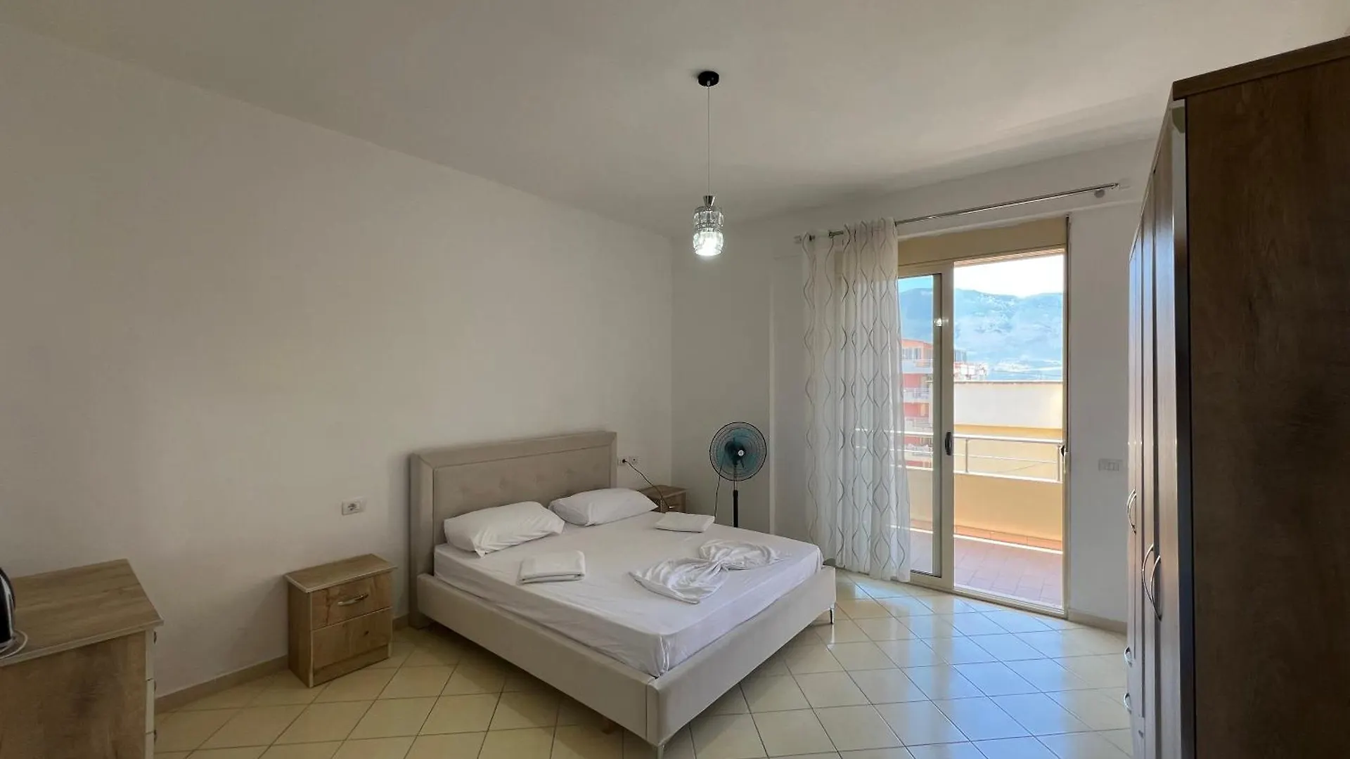 My Big Family - 2 Bedroom Apartment - Accomodation For 6- 8 Guests Orikum