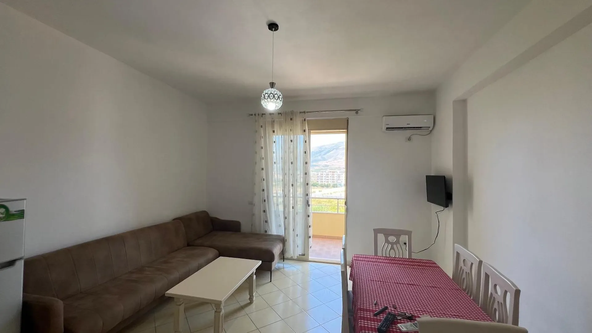 My Big Family - 2 Bedroom Apartment - Accomodation For 6- 8 Guests Orikum